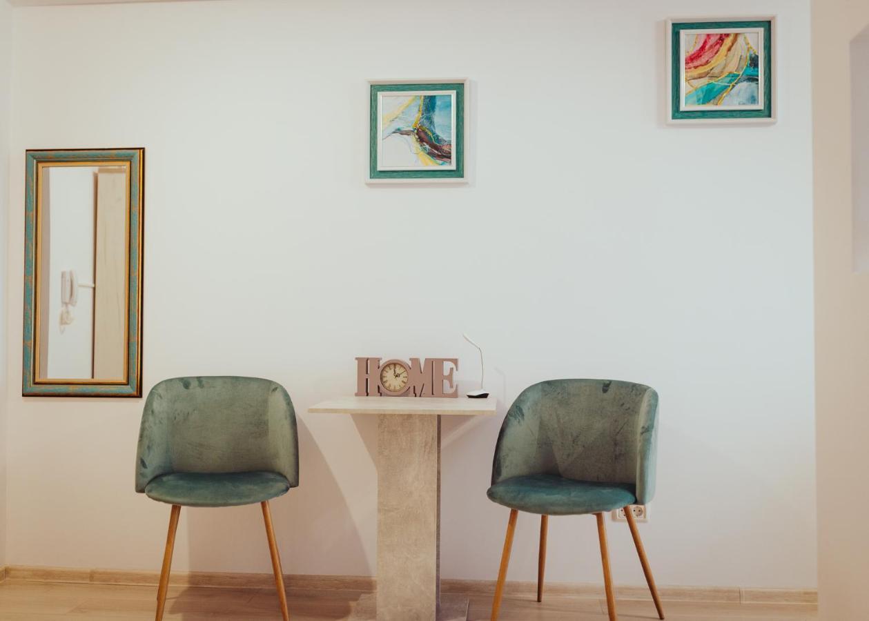 Homey Studio Tulcea Esterno foto